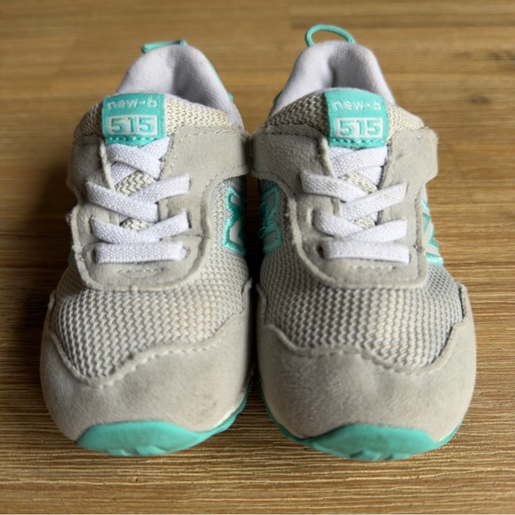 New Balance 515 Toddler Sneakers Size 5 Gray Comfort Walking Shoes Streetwear - Picture 8 of 12